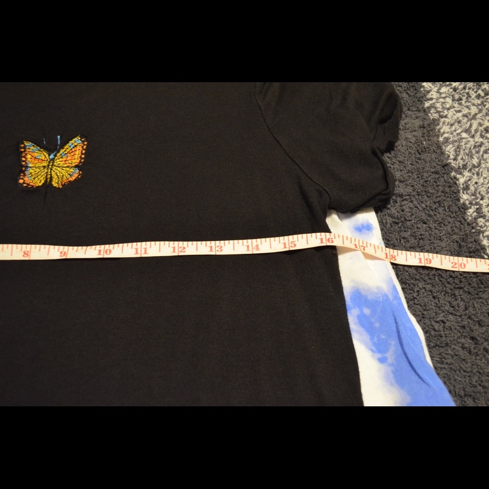 Tee bundle! - Picture 3 of 9